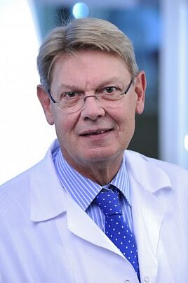 Doctor rheumatologist Jonathan Bartosik